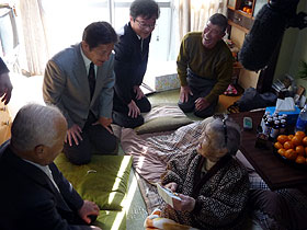 百歳慶祝訪問